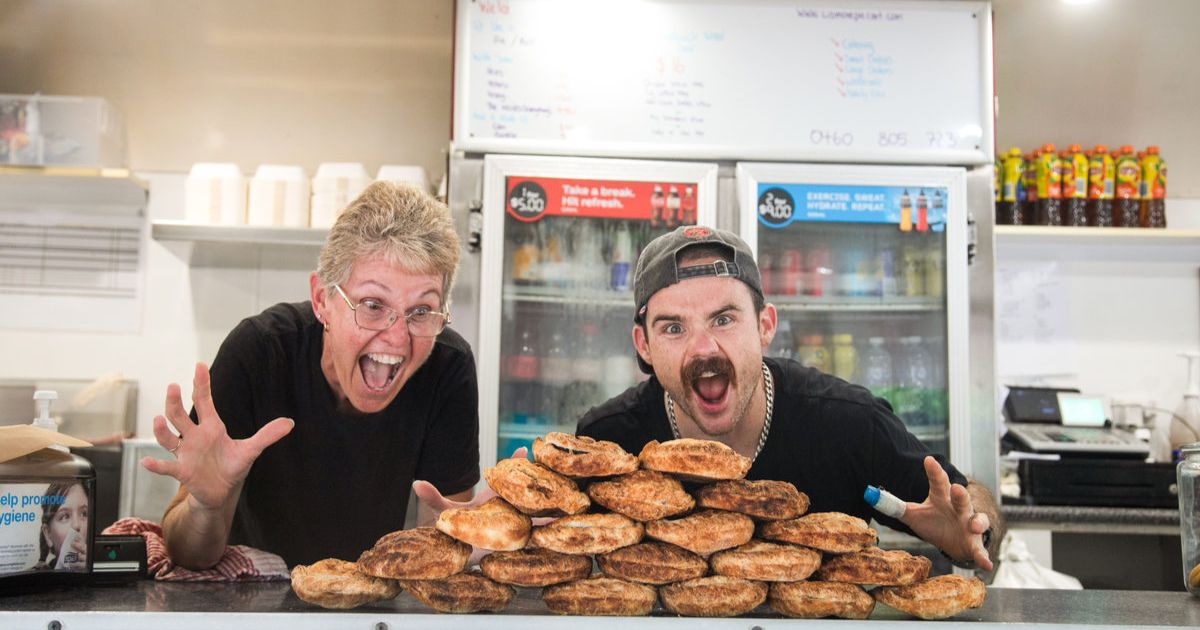 Lismore Eat the Street pie-eating contest