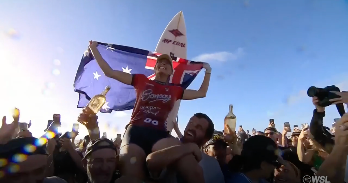 Stephanie Gilmore has claimed the women’s crown at the WSL Bonsoy Gold Coast Pro at Snapper Rocks. Photo: WSL