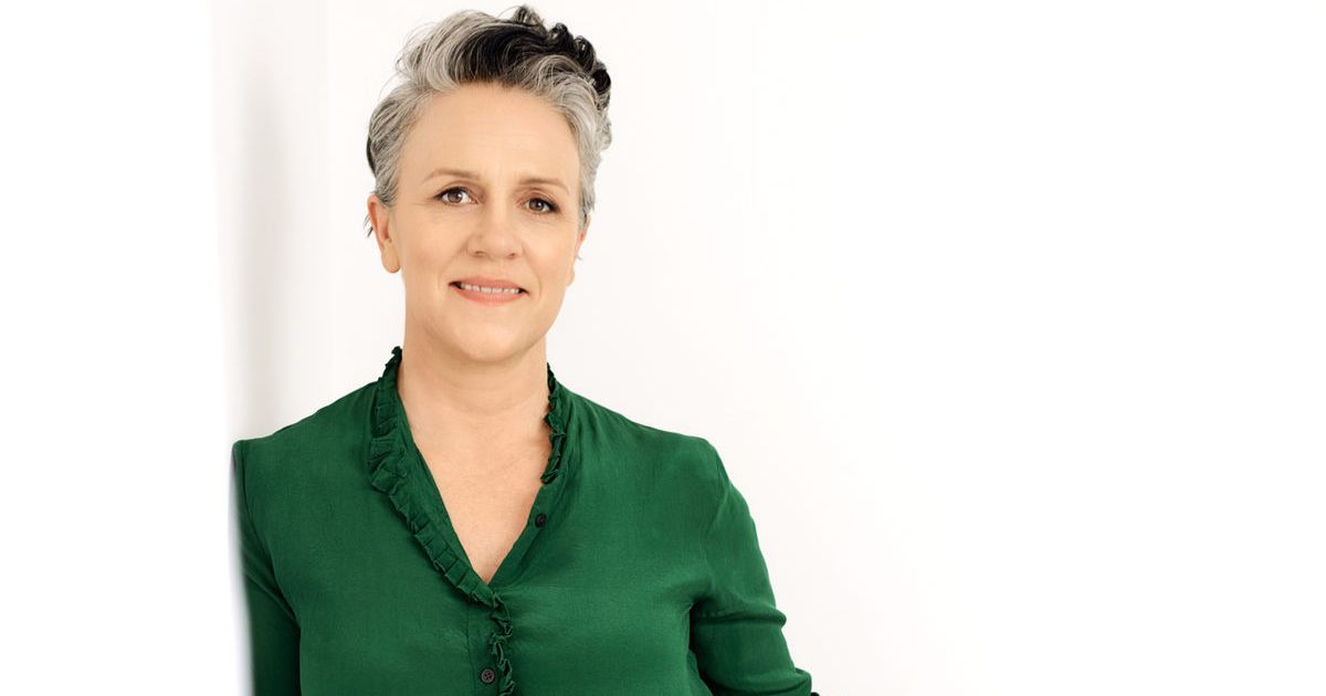 Sarah Armstrong books