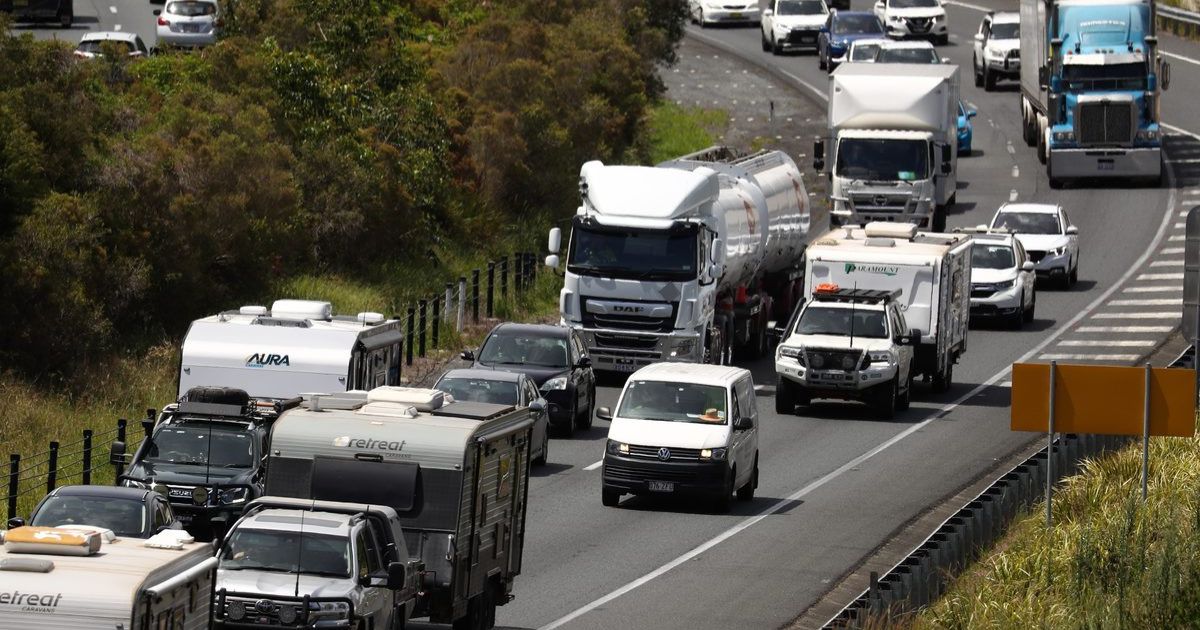 Pacific Motorway holiday delays