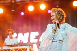 Sneaky Sound System Ballina