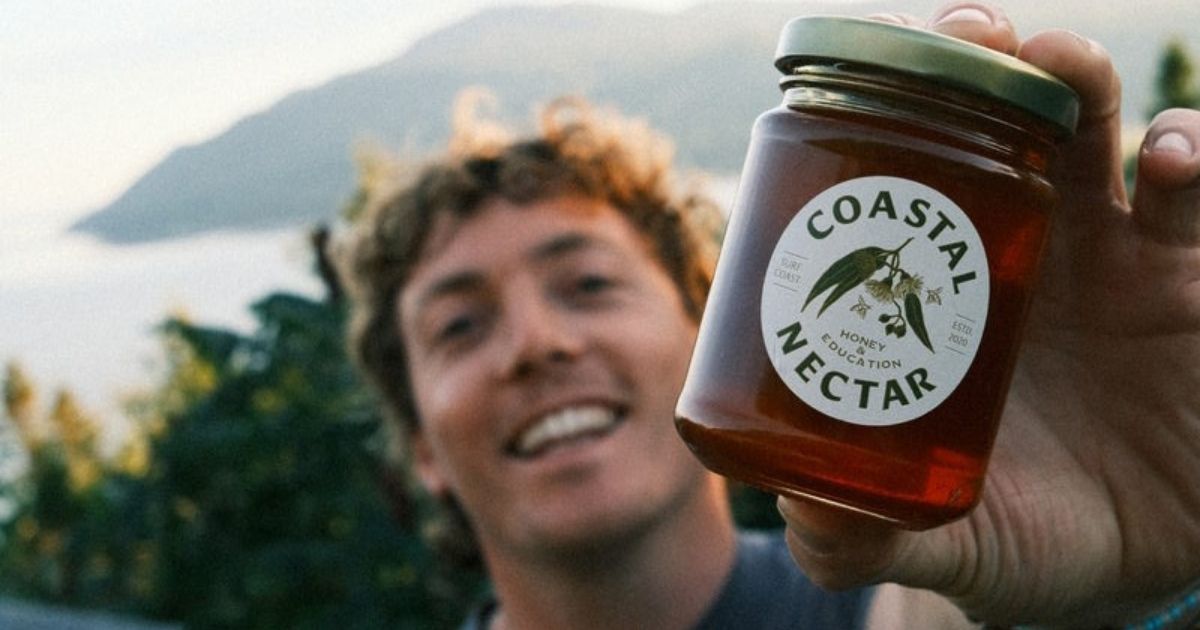 Beekeeper Tom Coastal Nectar