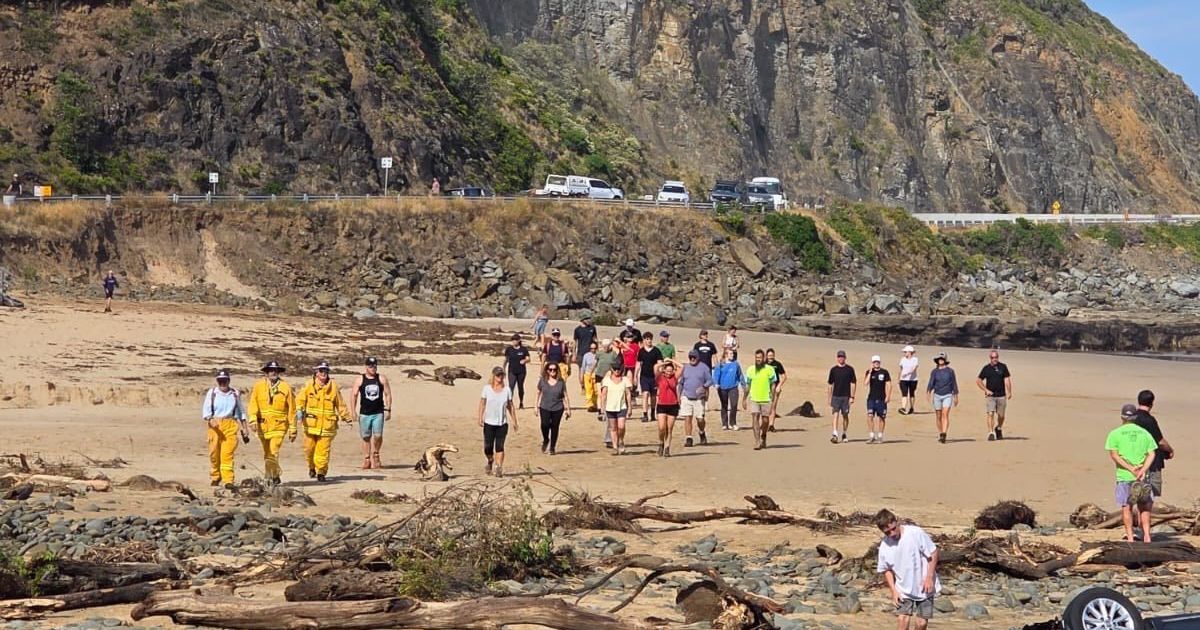 Lorne flood cleanup