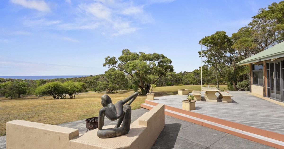 Aireys Inlet coastal estate