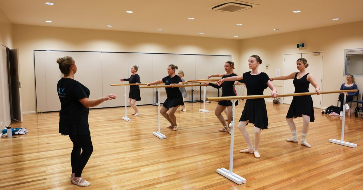 Surf Coast adult dance