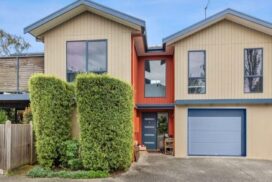 Anglesea townhouse investment