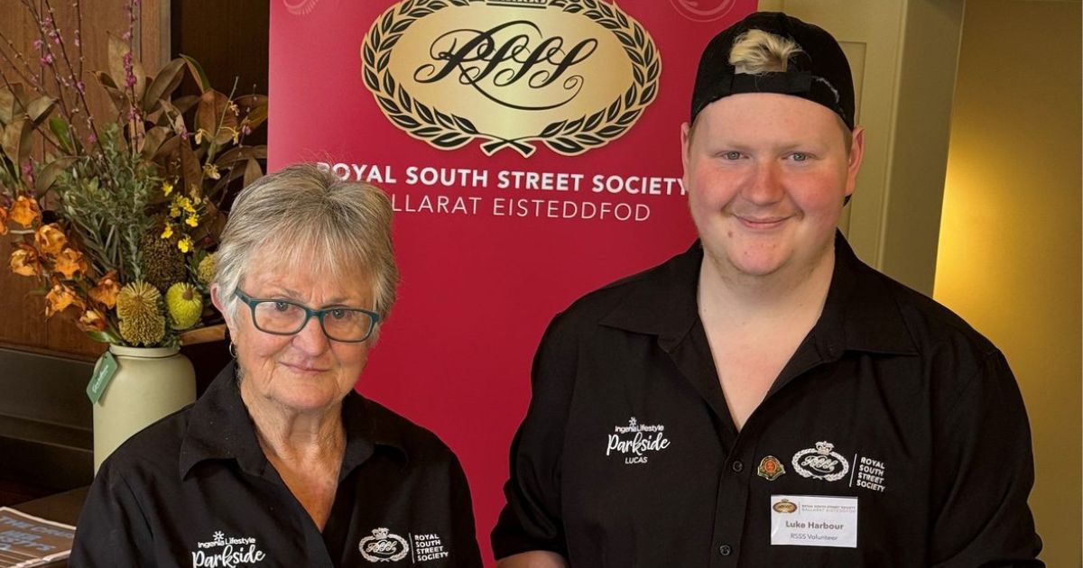 Royal South Street volunteers