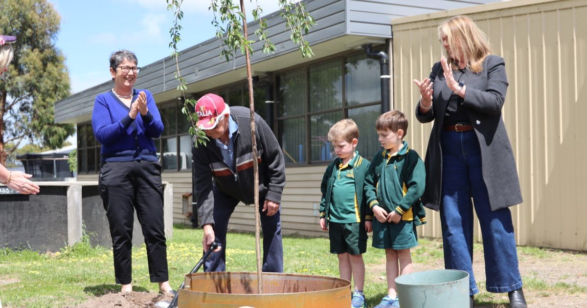 Warrenheip Primary School 150