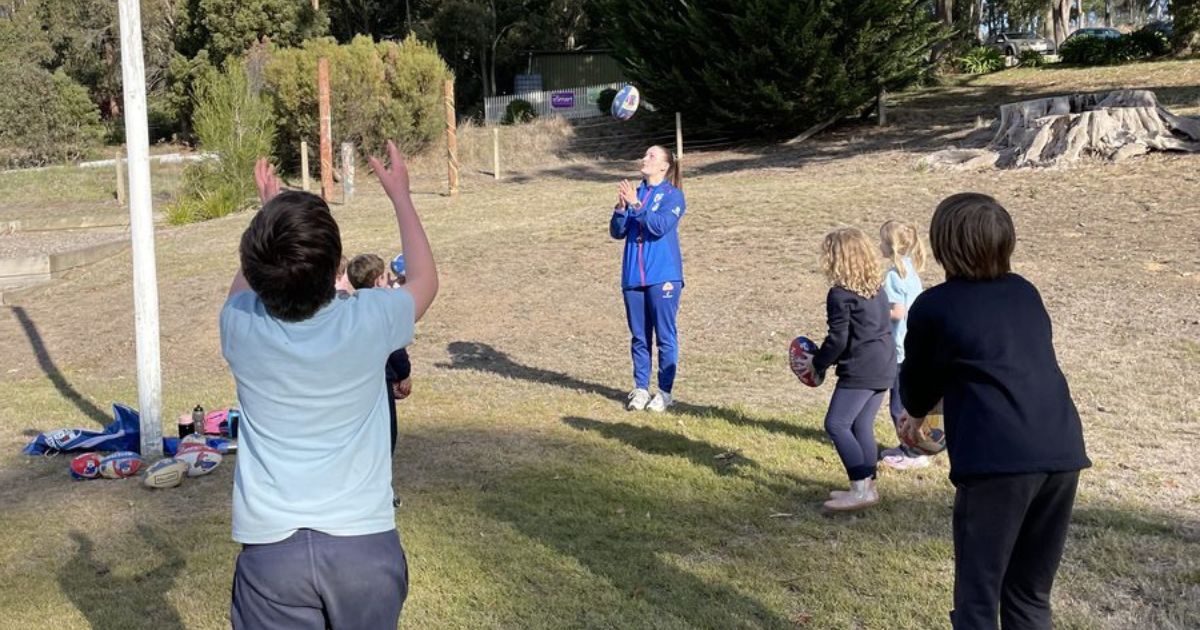 AFL school clinics