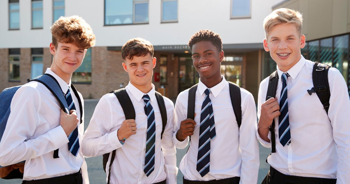 Ballarat private school students collaborating together