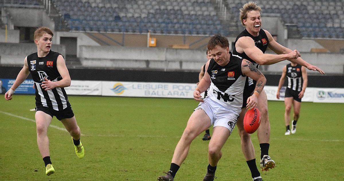 North Ballarat Roosters win